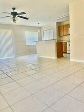 235 Glowing Peace Ln in Orlando, FL - Building Photo - Building Photo