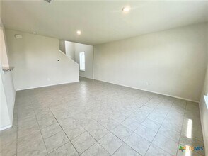 758 Crested Iris in Canyon Lake, TX - Building Photo - Building Photo
