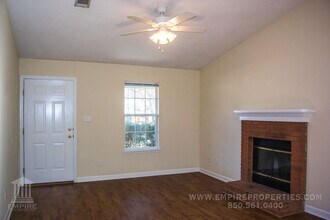 2423 Ian Dr in Tallahassee, FL - Building Photo - Building Photo