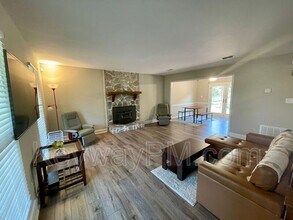 547 Pheasant Run Dr in Evans, GA - Building Photo - Building Photo