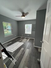 900 Crazy Horse in Quinlan, TX - Foto de edificio - Building Photo