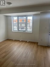 49 Pogie Dr in Welland, ON - Building Photo - Building Photo