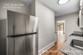 1702 Selby Ave in St. Paul, MN - Building Photo - Building Photo