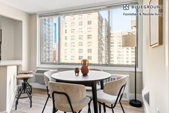 484 2nd Ave in New York, NY - Building Photo - Building Photo
