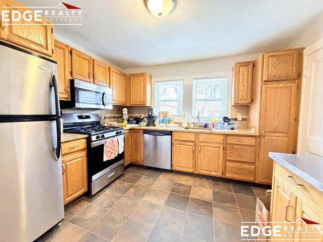 property at 96 Undine Rd