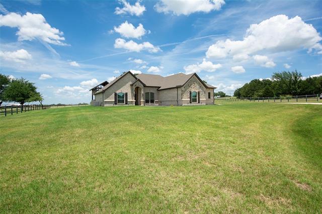 property at 132 Valley Ct