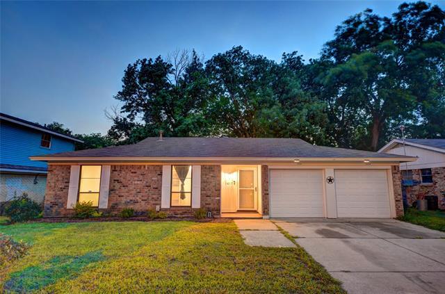1417 Norwood Dr in Hurst, TX - Building Photo
