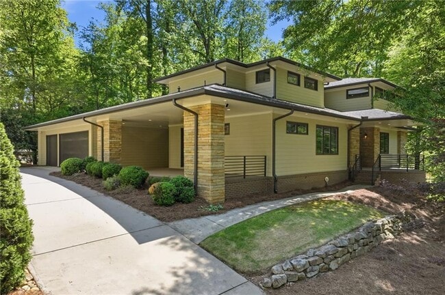 property at 4373 Wieuca Rd NE
