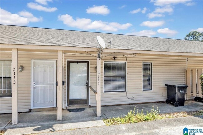 2111 Pentland Dr in Birmingham, AL - Building Photo - Building Photo