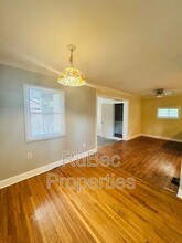 638 Vanderbrook Rd in Charlotte, NC - Building Photo - Building Photo