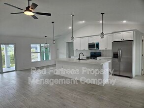 22 NW 23rd Ave in Cape Coral, FL - Building Photo - Building Photo