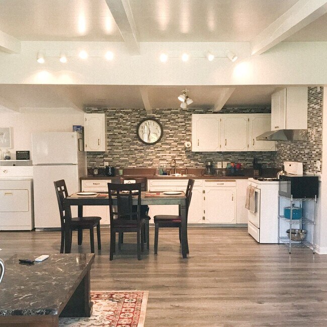 97789 Chetco Ln in Brookings, OR - Building Photo - Building Photo