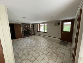 31 Blood Rd in Andover, MA - Building Photo - Building Photo