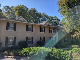 100 Downing Way in Athens, GA - Building Photo