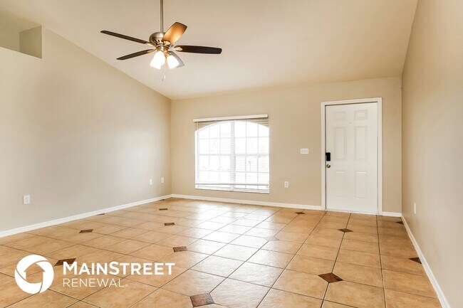 2035 NE 8th Pl in Cape Coral, FL - Building Photo - Building Photo