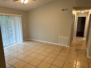 5219 Via Hacienda Cir in Orlando, FL - Building Photo - Building Photo