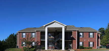 Carson Landing Apartments in Birmingham, AL - Building Photo - Building Photo