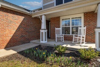 1036 Lexington Farms Dr in Spring Hill, TN - Building Photo - Building Photo
