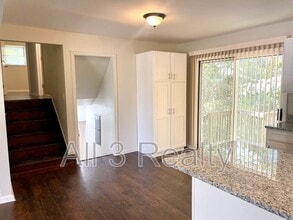 5435 Winstead Ct SW in College Park, GA - Building Photo - Building Photo