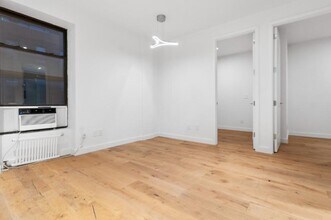 503 W 22nd St in New York, NY - Building Photo - Building Photo