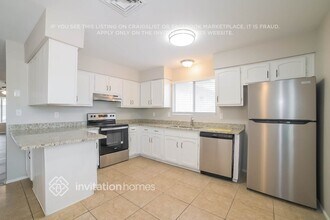14038 N 45th Ave in Glendale, AZ - Building Photo - Building Photo