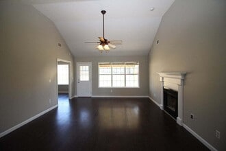 306 Country Glen Ct in Grovetown, GA - Building Photo - Building Photo