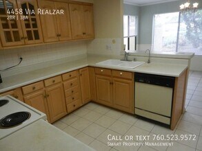 4458 Via Realzar in San Diego, CA - Building Photo - Building Photo