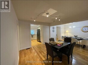 144 Newton Dr in Toronto, ON - Building Photo - Building Photo