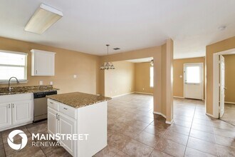 5503 Hidden Canyon in San Antonio, TX - Foto de edificio - Building Photo