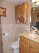 801 Three Islands Boulevard in Hallandale Beach, FL - Building Photo - Building Photo