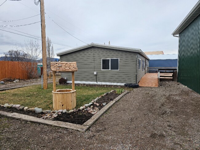 914 5th St E in Polson, MT - Building Photo - Building Photo