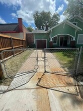 5332 Lindsley Ave in Dallas, TX - Building Photo - Building Photo