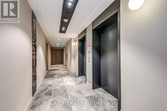 770 Whitlock Ave in Milton, ON - Building Photo - Building Photo