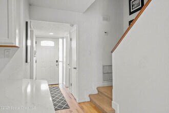 128 Palmetto Ave in Indialantic, FL - Building Photo - Building Photo