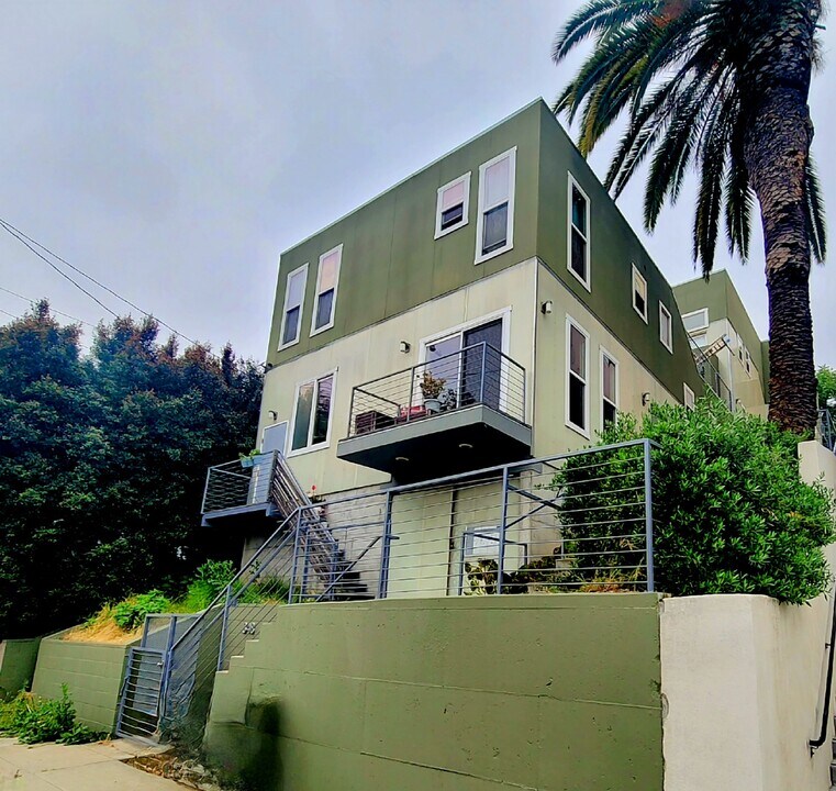 348 Patton St, Unit #2 in Los Angeles, CA - Foto de edificio