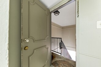 12633 Memorial Dr in Houston, TX - Building Photo - Building Photo