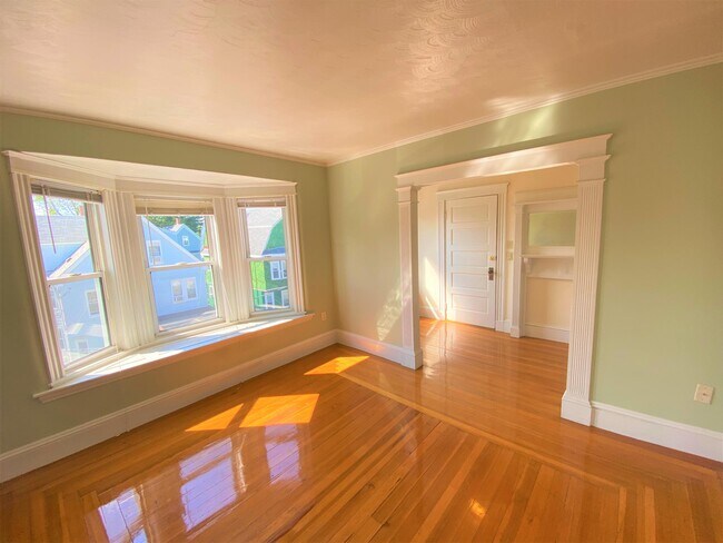 51 Pearson Ave, Unit 3