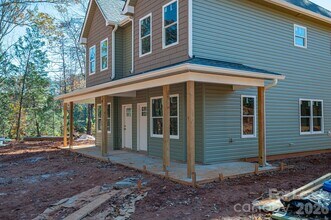 5536-5538 Wrenn Dr in Denver, NC - Building Photo - Building Photo