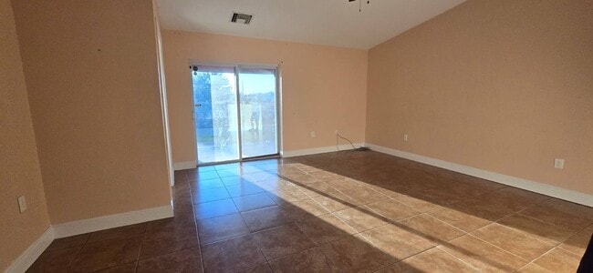 410 Piper Ave in Lehigh Acres, FL - Building Photo - Building Photo