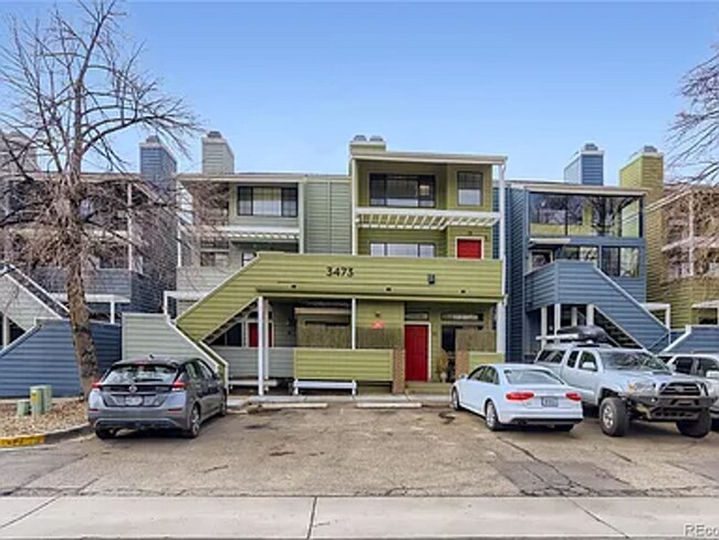 property at 3473 28th St