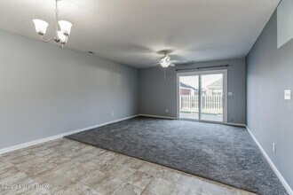 123 Gadwall Ct in Shepherdsville, KY - Building Photo - Building Photo