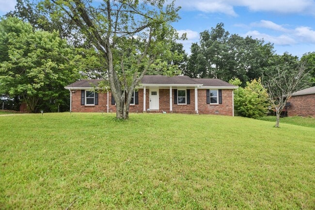 220 Marshall Dr