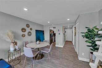 611 NE 14th Ave in Fort Lauderdale, FL - Building Photo - Building Photo