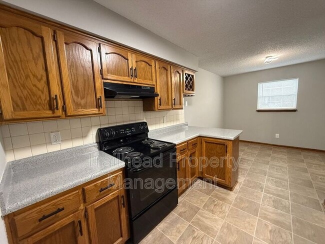 3409 NW Duncan Rd