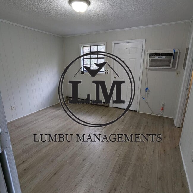 property at 1705 Rolling Meadow Ct