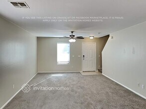 2420 E Meadow Mist Ln in Queen Creek, AZ - Foto de edificio - Building Photo