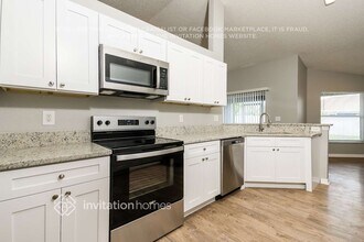 331 Cloverdale Rd in Winter Haven, FL - Foto de edificio - Building Photo