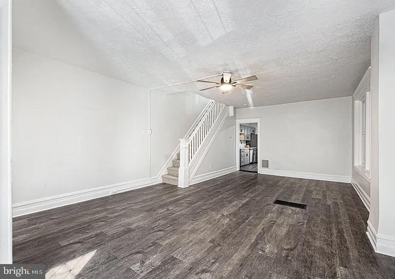 851 South St in Pottstown, PA - Building Photo