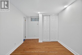 485 Spadina Rd in Toronto, ON - Building Photo - Building Photo