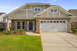 207 Taunton St in Huntsville, AL - Building Photo